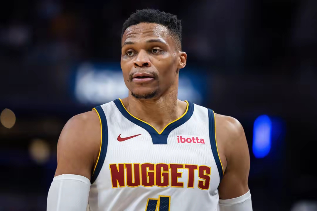 包含转会期NBA总决赛焦点战,俄克拉荷马雷霆完成体检,赛场秩序良好,更衣室氛围转暖的词条 包含转会期NBA总决赛焦点战,俄克拉荷马雷霆完成体检,赛场秩序良好,更衣室氛围转暖的词条